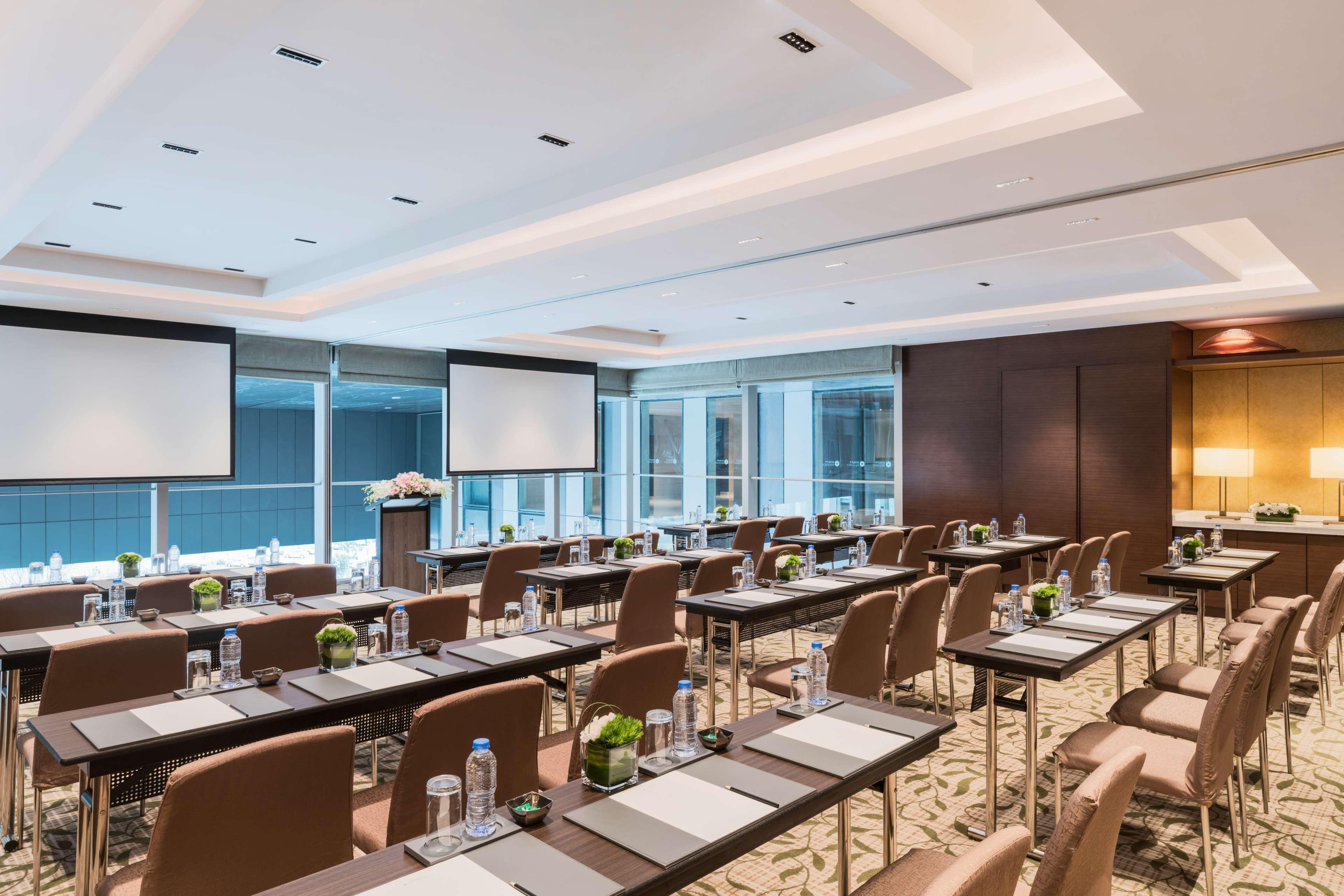 Hyatt Regency Xiamen Wuyuanwan Hotel Exterior photo